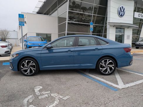 New 2026 Volkswagen Jetta SEL FWD image 3
