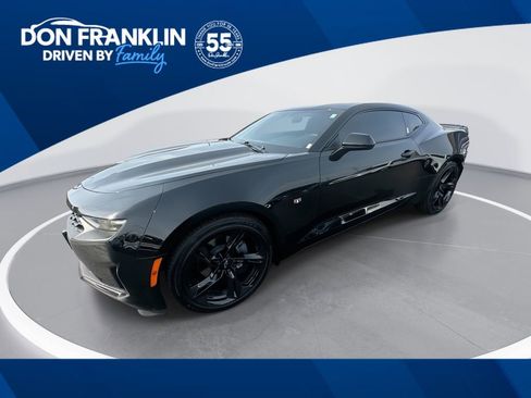 Used 2024 Chevrolet Camaro LT w/ Technology Package RWD image 1