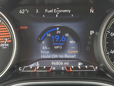 Used 2019 Jeep Cherokee Trailhawk AWD/4WD image 29