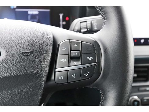Used 2025 Ford Maverick XLT w/ XLT Luxury Package AWD/4WD image 16