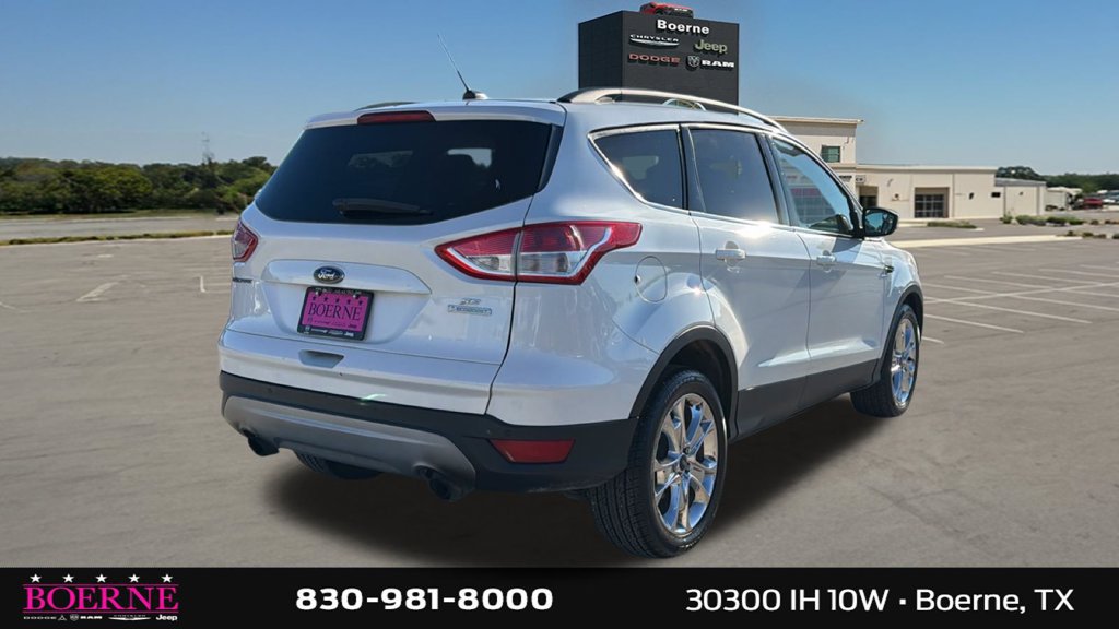 Used 2015 Ford Escape SE w/ Equipment Group 201A FWD image 3