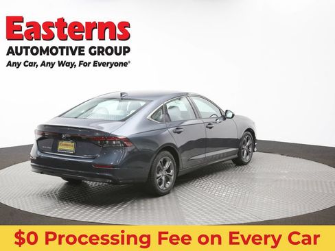 Used 2023 Honda Accord EX image 41
