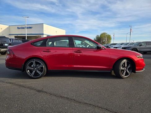 New 2026 Honda Accord SE image 3