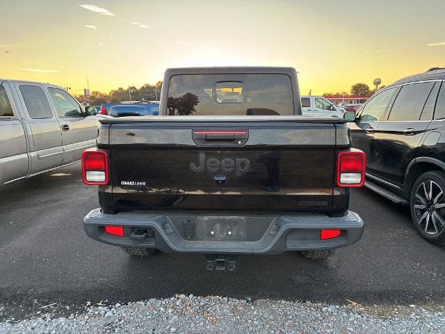 Used 2021 Jeep Gladiator Sport AWD/4WD image 3