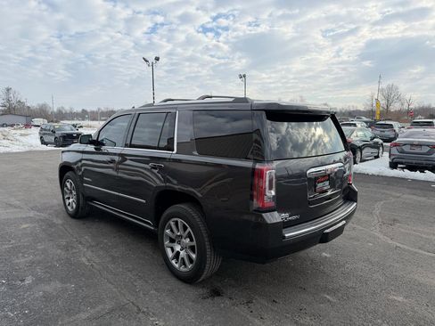Used 2018 GMC Yukon Denali image 7