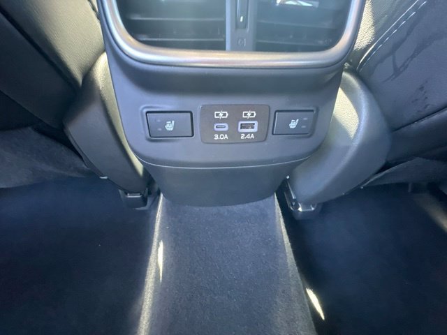Certified 2025 Subaru Outback Touring AWD/4WD image 13