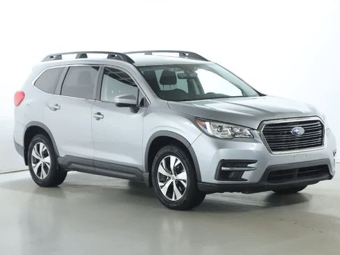 Used 2019 Subaru Ascent Premium w/ Popular Package #2 image 9