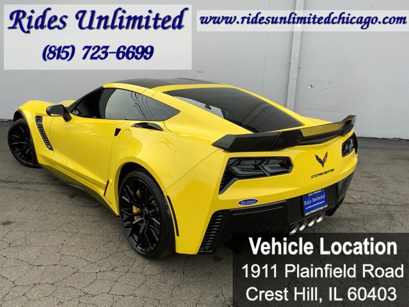 Used 2017 Chevrolet Corvette Z06 w/ Z07 Performance Package RWD image 5