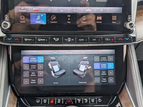 Used 2022 Jeep Grand Wagoneer Series II w/ Convenience Group III AWD/4WD image 32