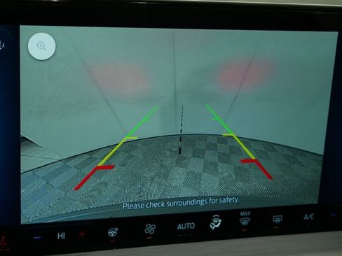 Certified 2025 Ford Escape Platinum image 27