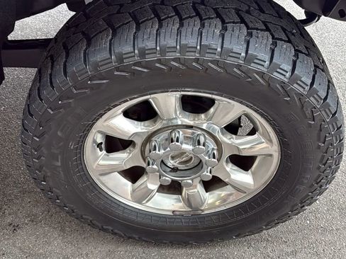 Used 2011 Ford F250 Lariat w/ Lariat Ultimate Pkg image 13