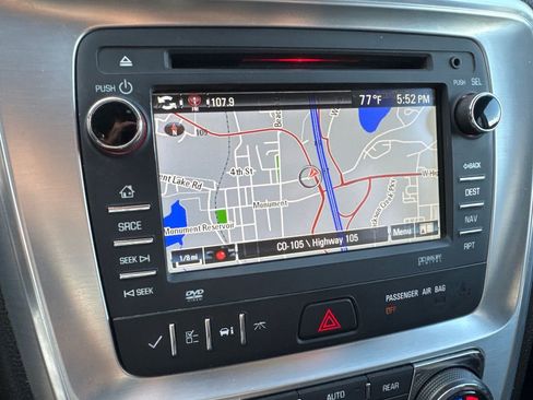 Used 2016 GMC Acadia SLT AWD/4WD image 27