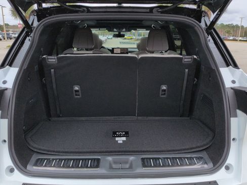 New 2026 INFINITI QX60 Autograph w/ Dark Cargo Package image 14
