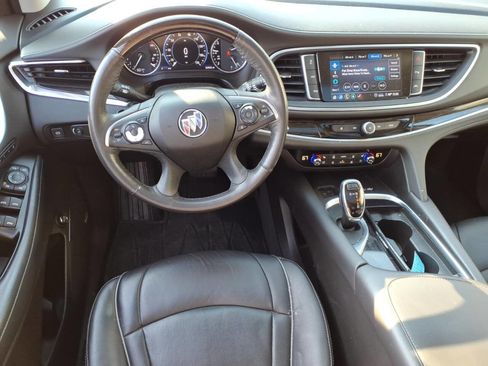 Used 2020 Buick Enclave Avenir w/ Avenir Technology Package image 12