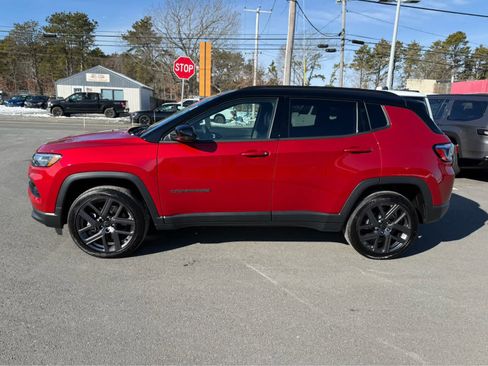 Used 2026 Jeep Compass Limited image 5