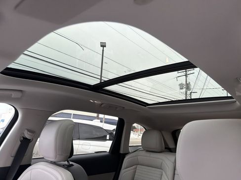 New 2026 Lincoln Nautilus Reserve image 11