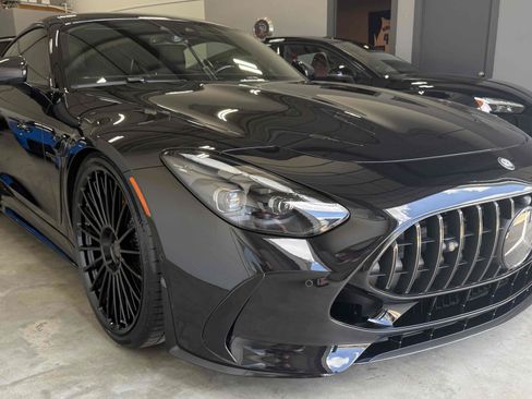Used 2025 Mercedes-Benz AMG GT 63 image 88