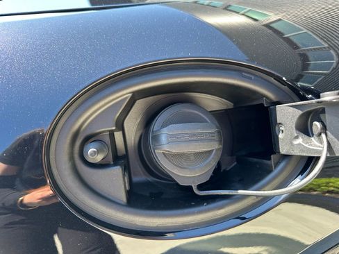 Used 2025 Porsche 718 Boxster GTS image 37