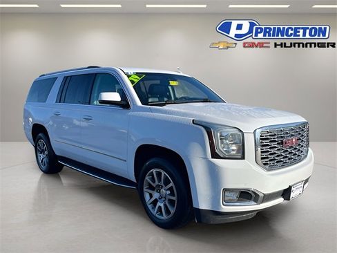 Used 2019 GMC Yukon XL Denali image 1