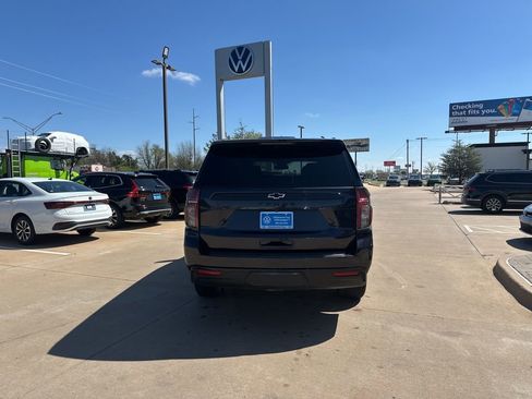 Used 2023 Chevrolet Tahoe Z71 w/ Luxury Package AWD/4WD image 6