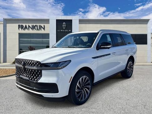 New 2026 Lincoln Navigator Black Label AWD/4WD image 3