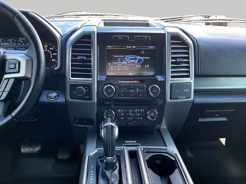 Used 2015 Ford F150 Lariat RWD image 10