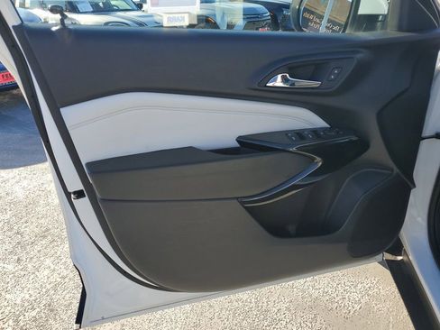 Used 2026 Chevrolet Trax LT image 19