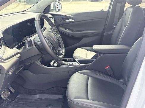 Certified 2024 Buick Encore GX Sport Touring w/ Comfort Package FWD image 18