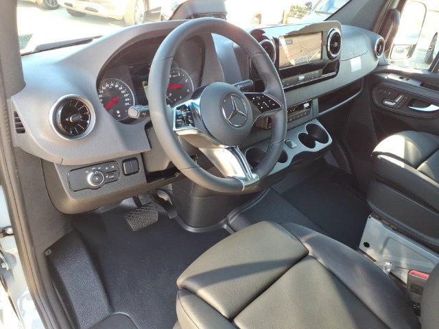 New 2026 Mercedes-Benz Sprinter 2500 image 15