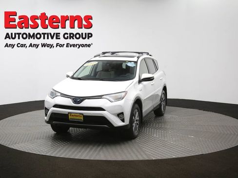 Used 2018 Toyota RAV4 XLE w/ Convenience Package image 57