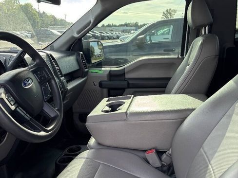 Used 2017 Ford F150 XL w/ XL Power Equipment Group AWD/4WD image 4