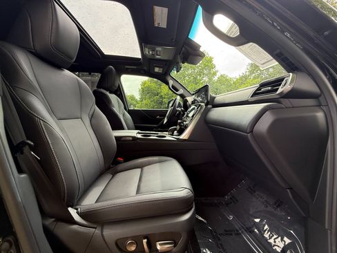 Used 2026 Lexus LX 700h Luxury w/ Appearance Package AWD/4WD image 23