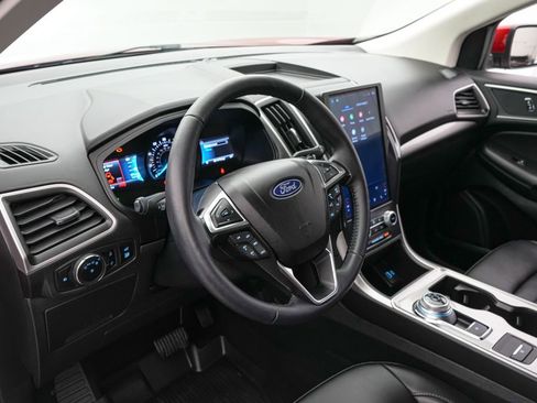 Certified 2023 Ford Edge SEL w/ Convenience Package AWD/4WD image 13
