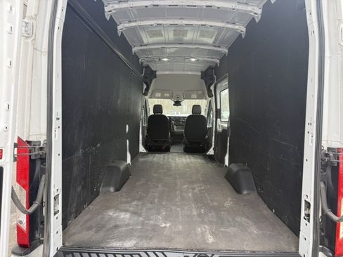 Used 2023 Ford Transit 250 148 High Roof Extended w/ Load Area Protection Package RWD image 6