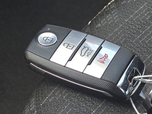 Used 2023 Kia Rio S w/ Technology Package FWD image 33