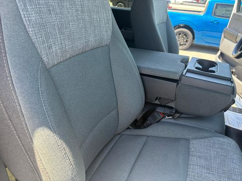 Used 2025 Ford F250 XLT AWD/4WD image 45