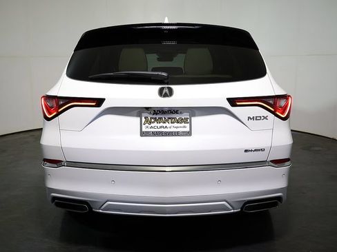 Certified 2026 Acura MDX SH-AWD w/ Advance Package image 10