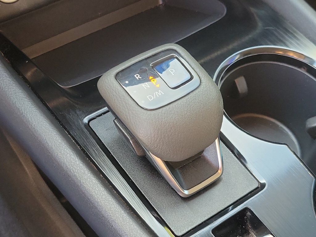 Certified 2022 Nissan Rogue SV AWD/4WD image 28