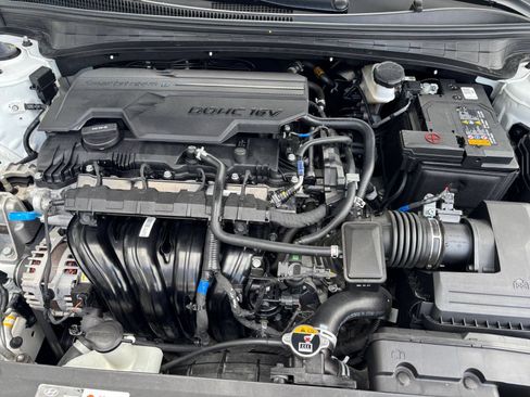 Used 2026 Hyundai Elantra Sport FWD image 24