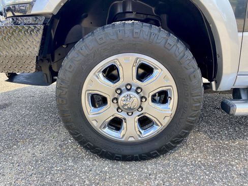 Used 2015 RAM 2500 Laramie w/ Convenience Group AWD/4WD image 33