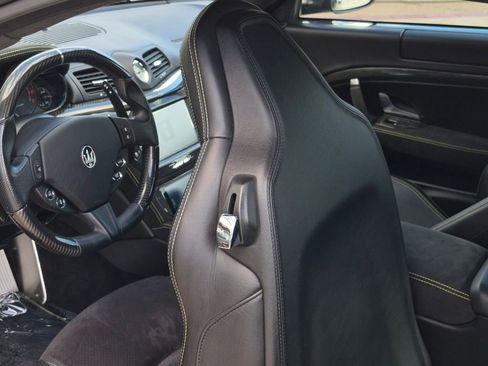 Used 2013 Maserati GranTurismo MC image 20