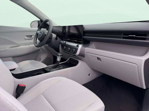 Certified 2026 Hyundai Kona SE FWD image 13