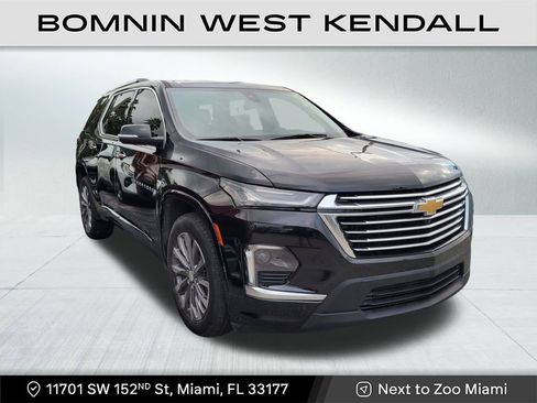 Used 2023 Chevrolet Traverse Premier image 1