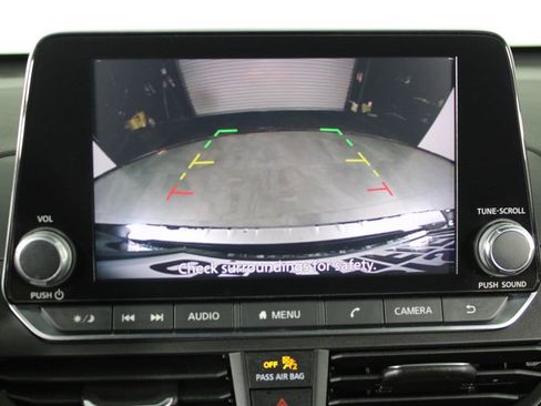 Certified 2022 Nissan Altima 2.5 SV FWD image 29