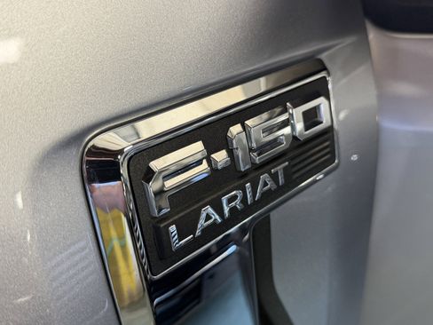 Used 2021 Ford F150 Lariat AWD/4WD image 35