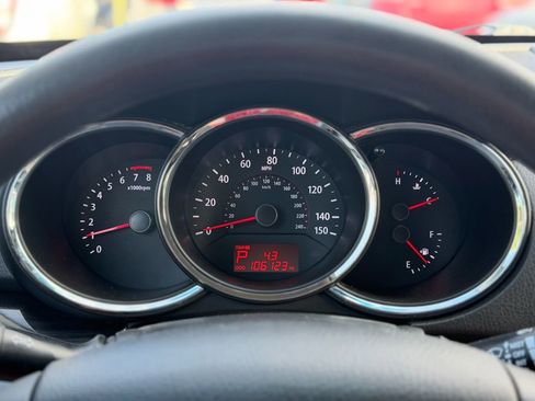 Used 2013 Kia Sorento LX AWD/4WD image 16