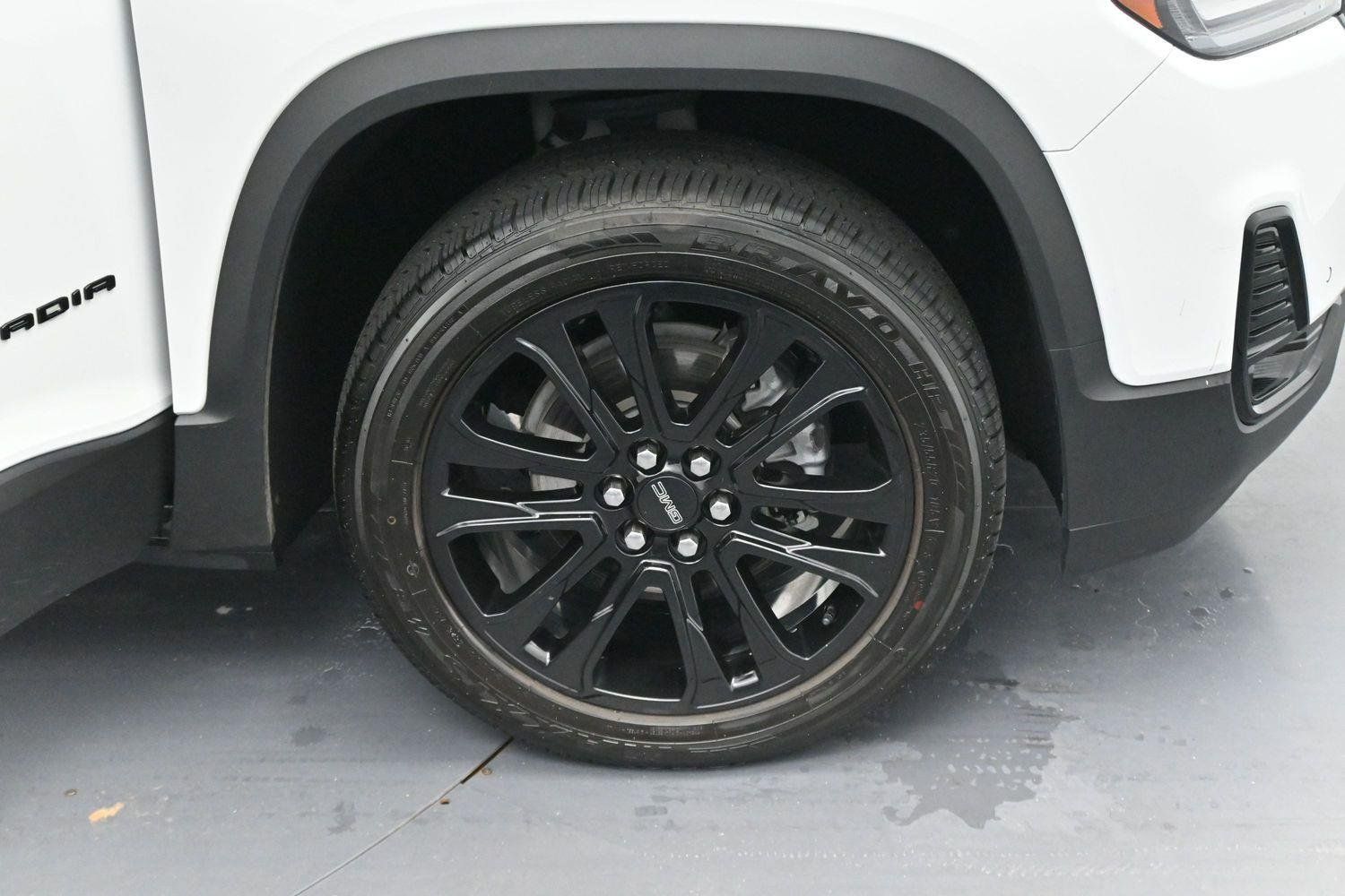 Used 2022 GMC Acadia SLT w/ Elevation Edition AWD/4WD image 38