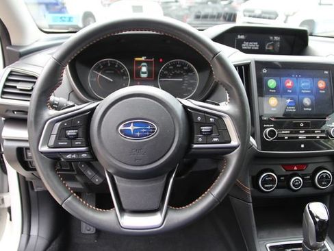 Used 2019 Subaru Crosstrek 2.0i Limited w/ Moonroof Package w/Navigation AWD/4WD image 21