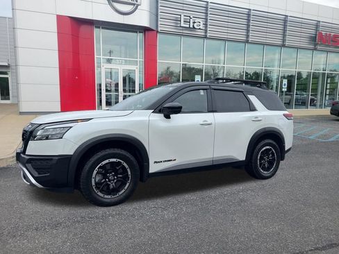 Certified 2024 Nissan Pathfinder Rock Creek AWD/4WD image 8
