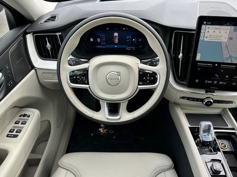 New 2026 Volvo XC60 B5 Ultra w/ Climate Package image 12
